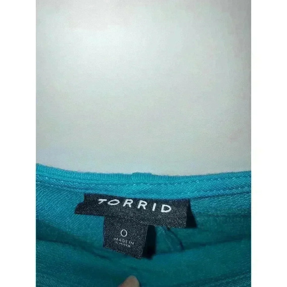 TORRID Off-Shoulder Teal French Terry T-Shirt Dress FLAWED - Picture 7 of 10